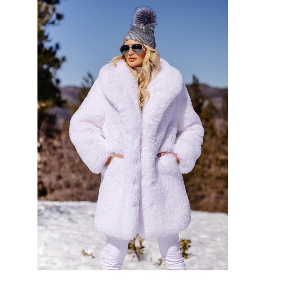 NWOT Luxurious White Mink Faux Fur Coat (color out of stock) kept in storage.